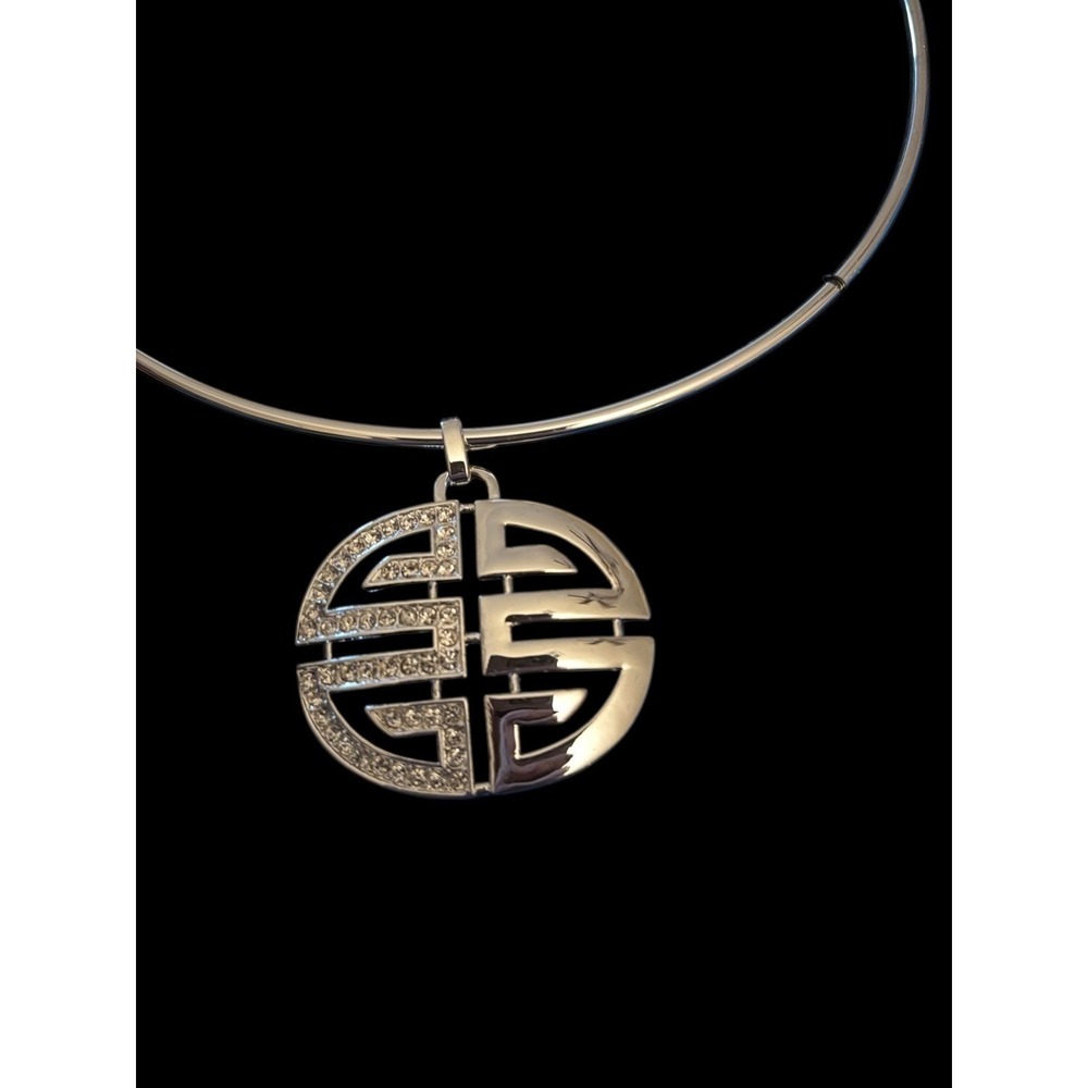 Roberto by RFM Silver Choker Necklace w/ Crystal Geometric Pendant – NWT – Boxed - Picture 10 of 10